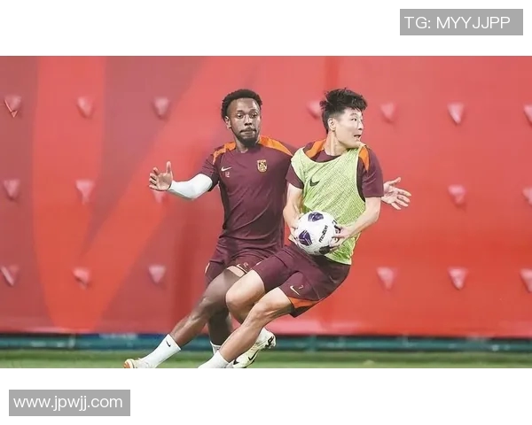 中国足球明星效力俱乐部大盘点 他们现在哪些球队闪耀光芒 中国足球明星效力俱乐部大盘点 他们现在哪些球队闪耀光芒