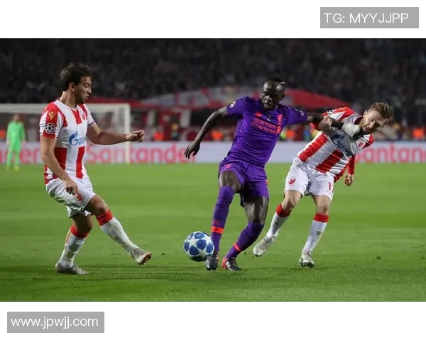 全球足球女星的崛起与突破她们如何塑造现代足球的风潮