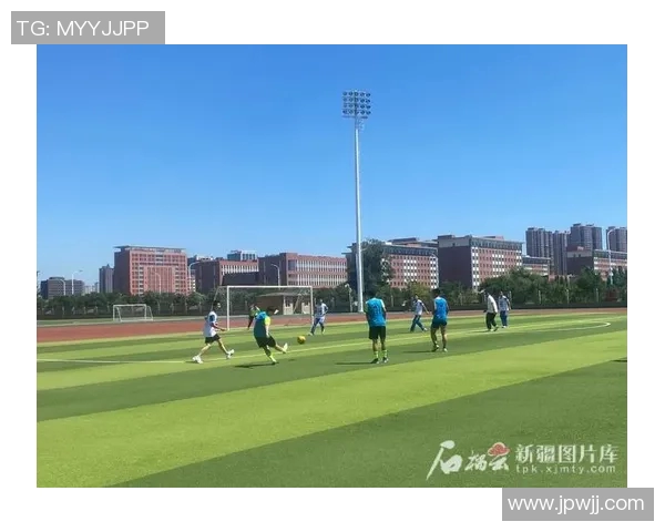 足球星星耀眼闪耀绿茵赛场激情点燃梦想未来辉煌 足球星星耀眼闪耀绿茵赛场激情点燃梦想未来辉煌