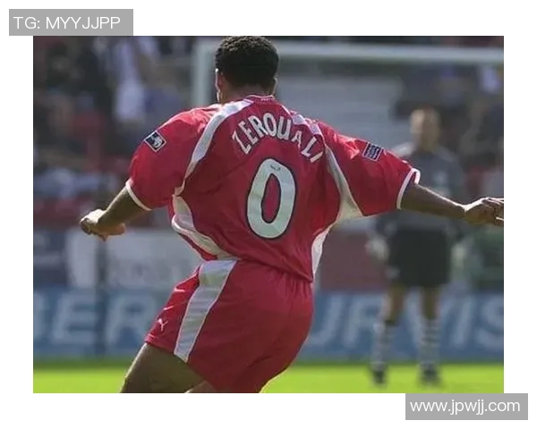 4号足球球衣背后代表的传奇球星与他的辉煌历史 4号足球球衣背后代表的传奇球星与他的辉煌历史