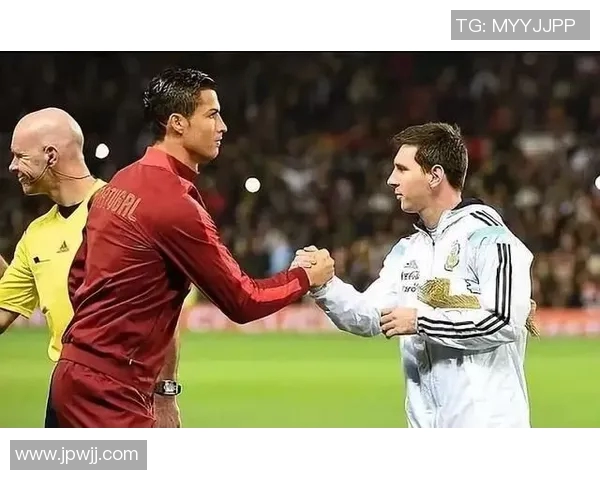 现役足球球星十一号背后的传奇故事与竞技实力分析 现役足球球星十一号背后的传奇故事与竞技实力分析