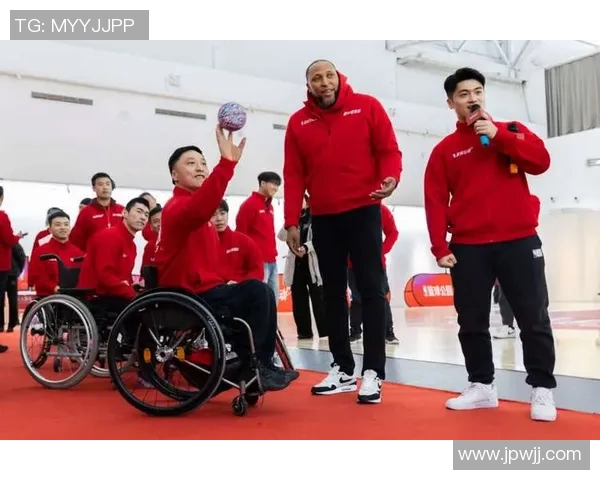 足球明星温暖回应球迷失望心情 鼓励坚持信念共同迎接未来挑战 足球明星温暖回应球迷失望心情 鼓励坚持信念共同迎接未来挑战